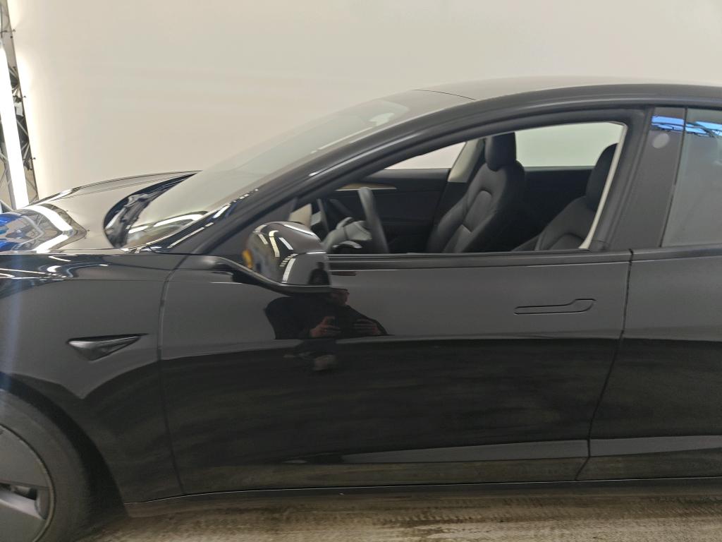 Foto 22 van Tesla Model 3