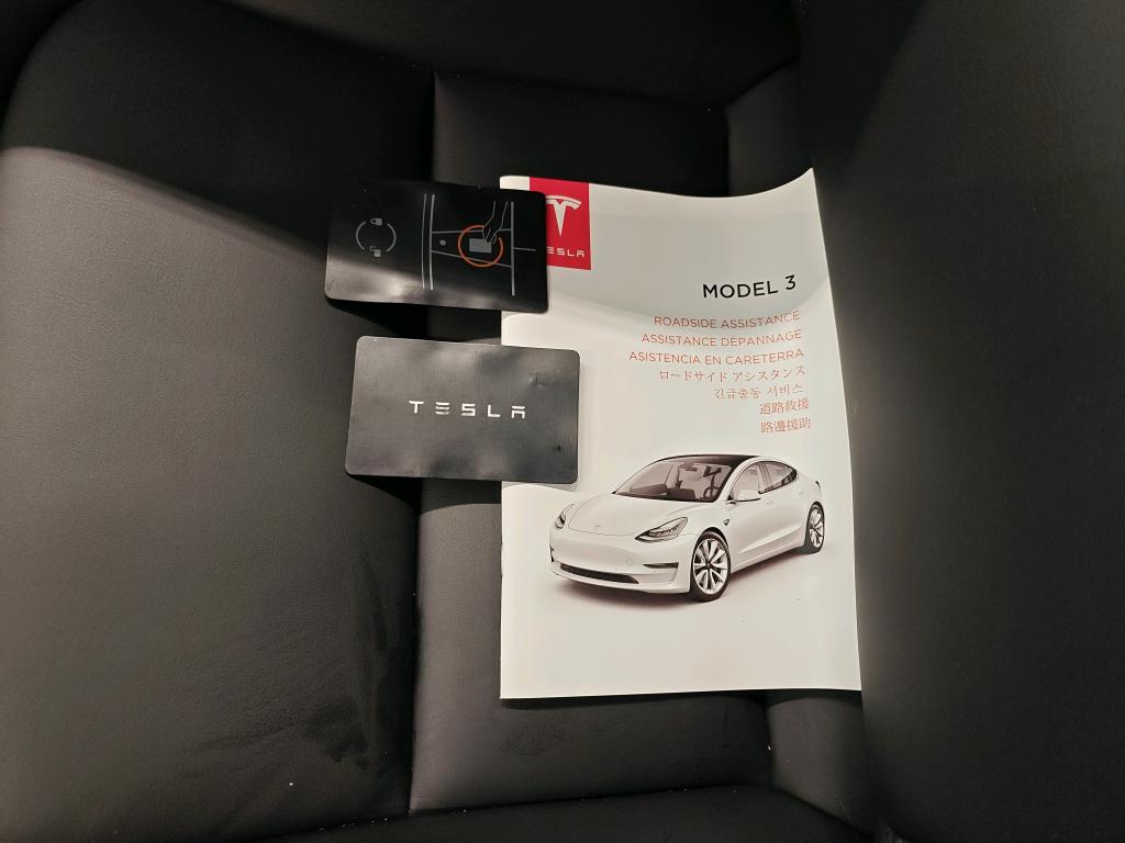 Photo 5 of Tesla Model 3