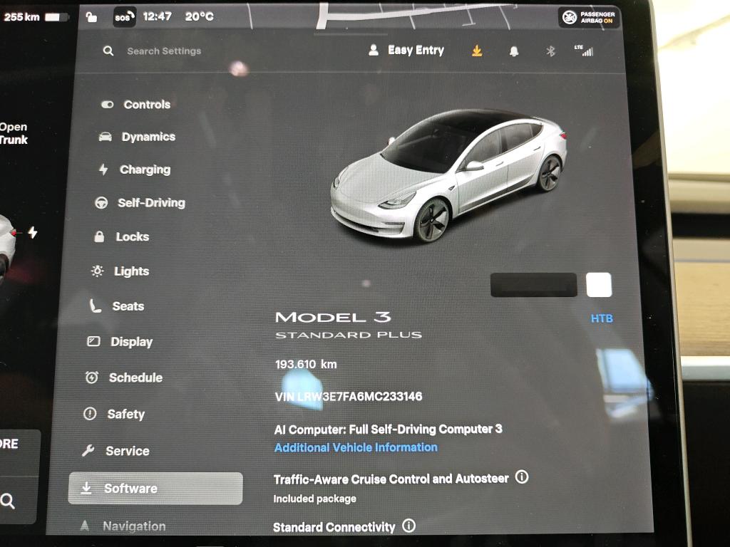 Photo 8 of Tesla Model 3