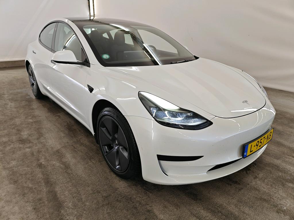 Photo 17 of Tesla Model 3