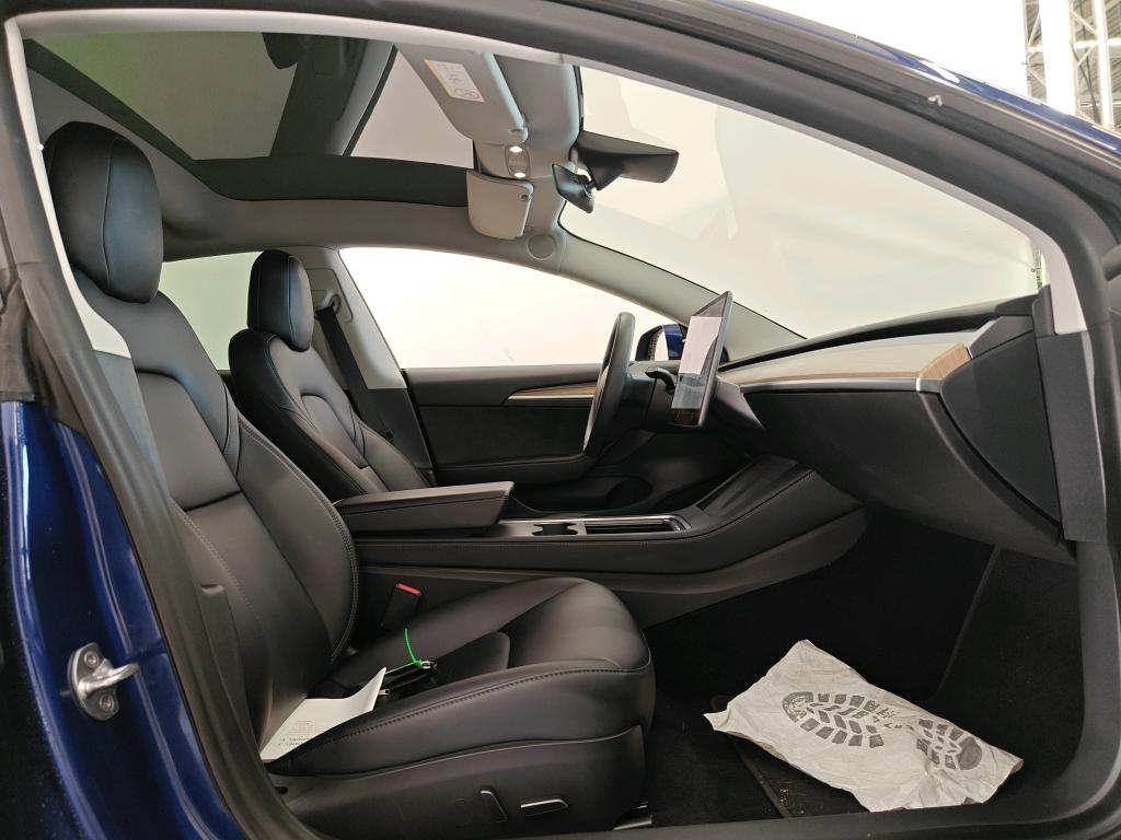 Foto 2 van Tesla Model 3