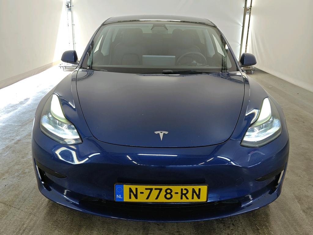 Foto 17 van Tesla Model 3
