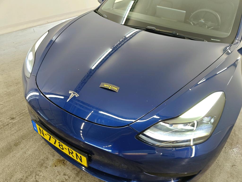 Foto 32 van Tesla Model 3