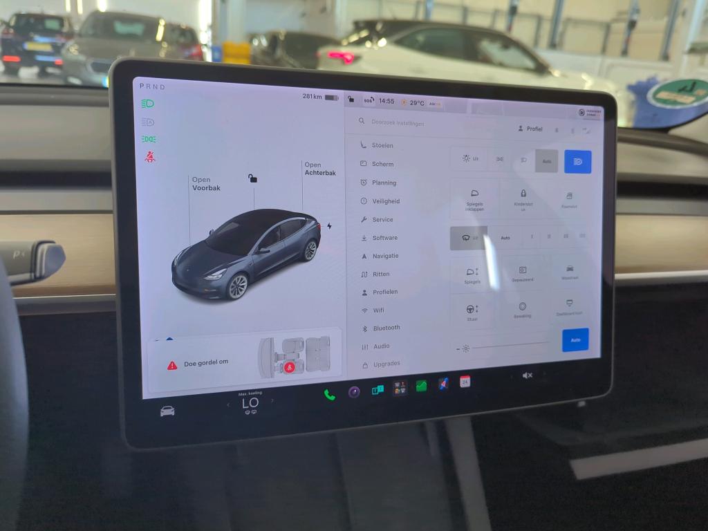 Foto 14 van Tesla Model 3
