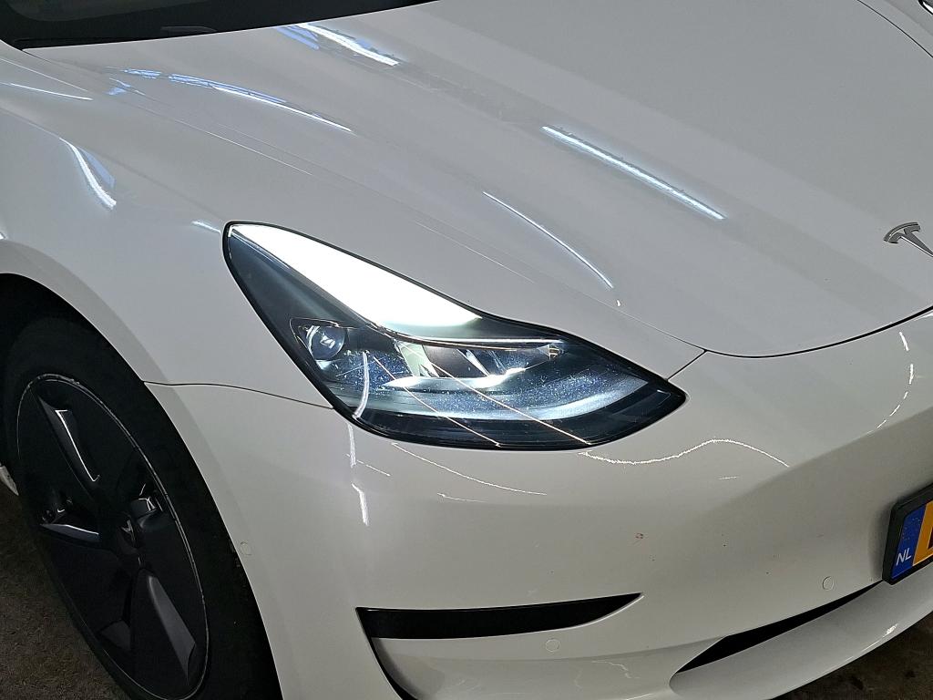 Foto 17 van Tesla Model 3