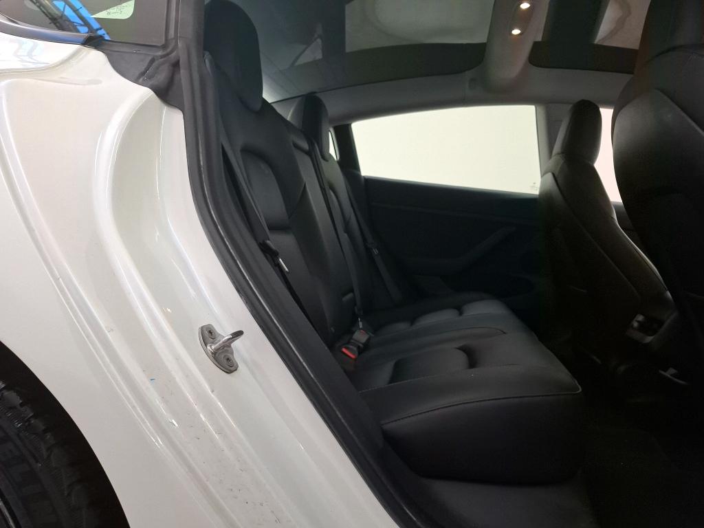 Foto 26 van Tesla Model 3