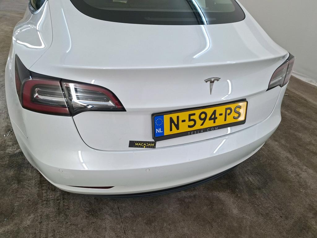 Foto 37 van Tesla Model 3