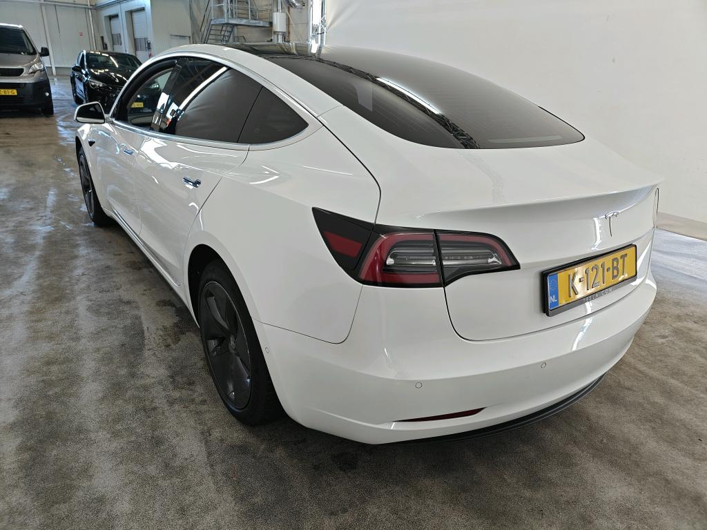 Foto 19 van Tesla Model 3