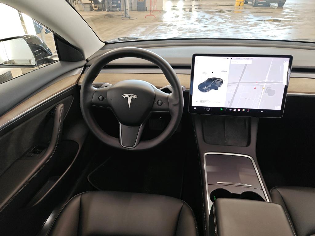 Foto 11 van Tesla Model 3