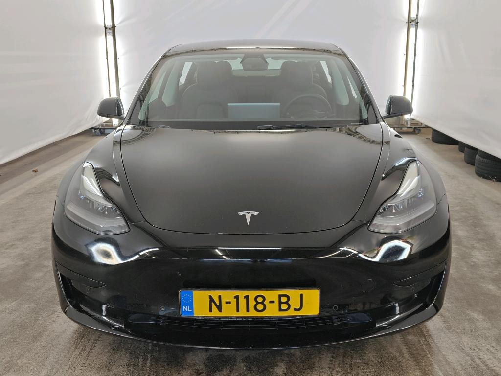 Foto 13 van Tesla Model 3