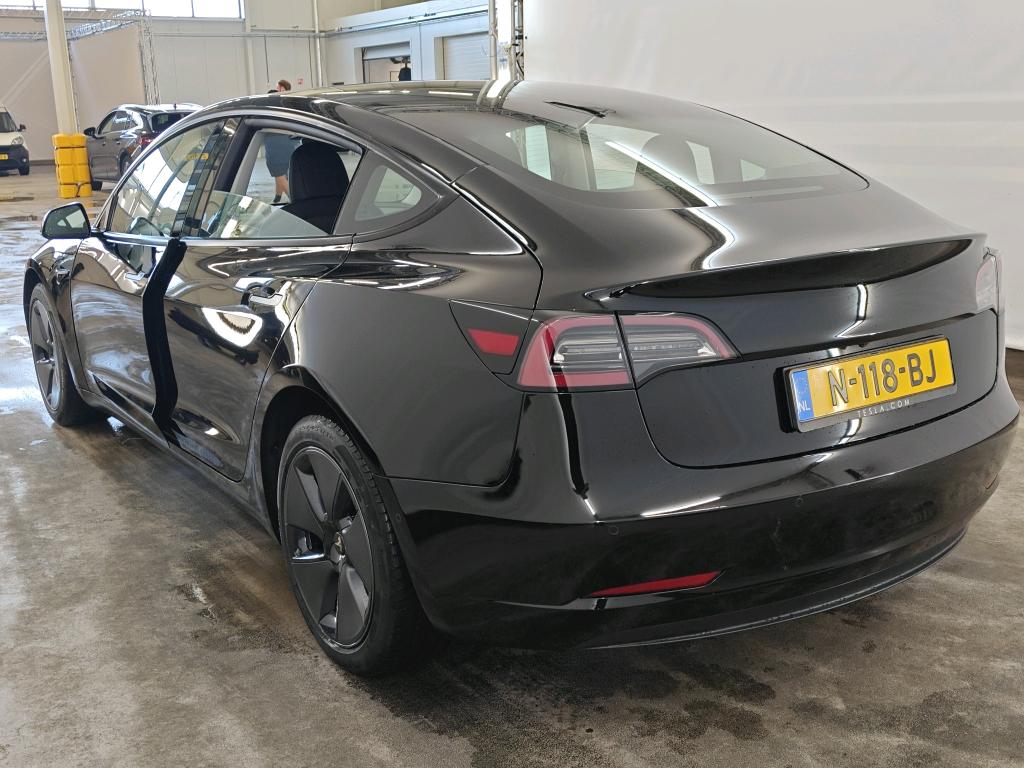 Foto 22 van Tesla Model 3