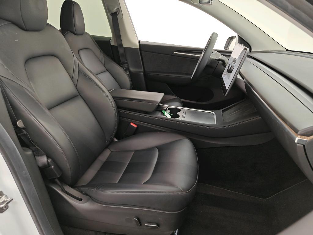 Foto 4 van Tesla Model Y
