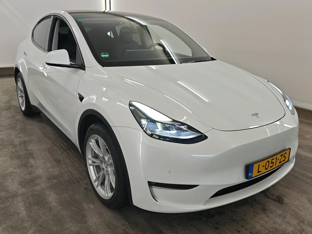Foto 12 van Tesla Model Y