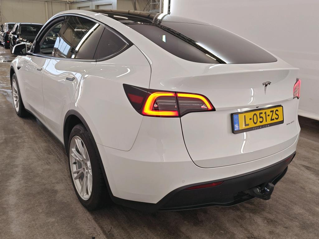 Foto 28 van Tesla Model Y