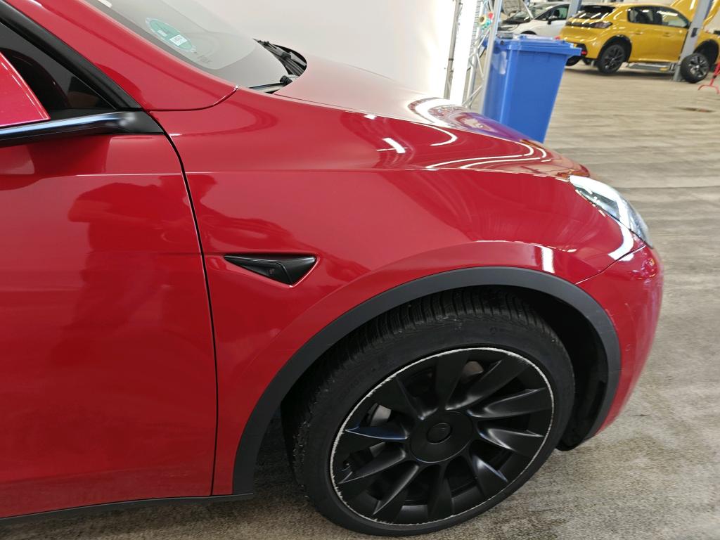 Foto 21 van Tesla Model Y