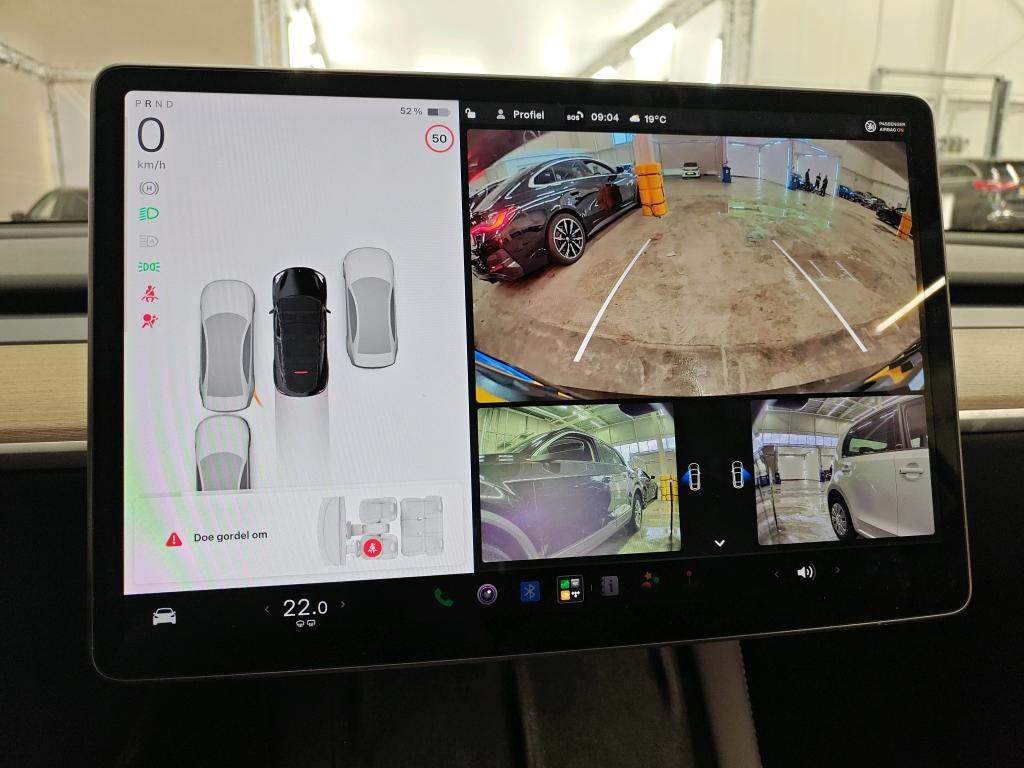 Foto 12 van Tesla Model Y