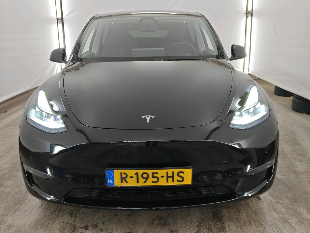 Foto 14 van Tesla Model Y