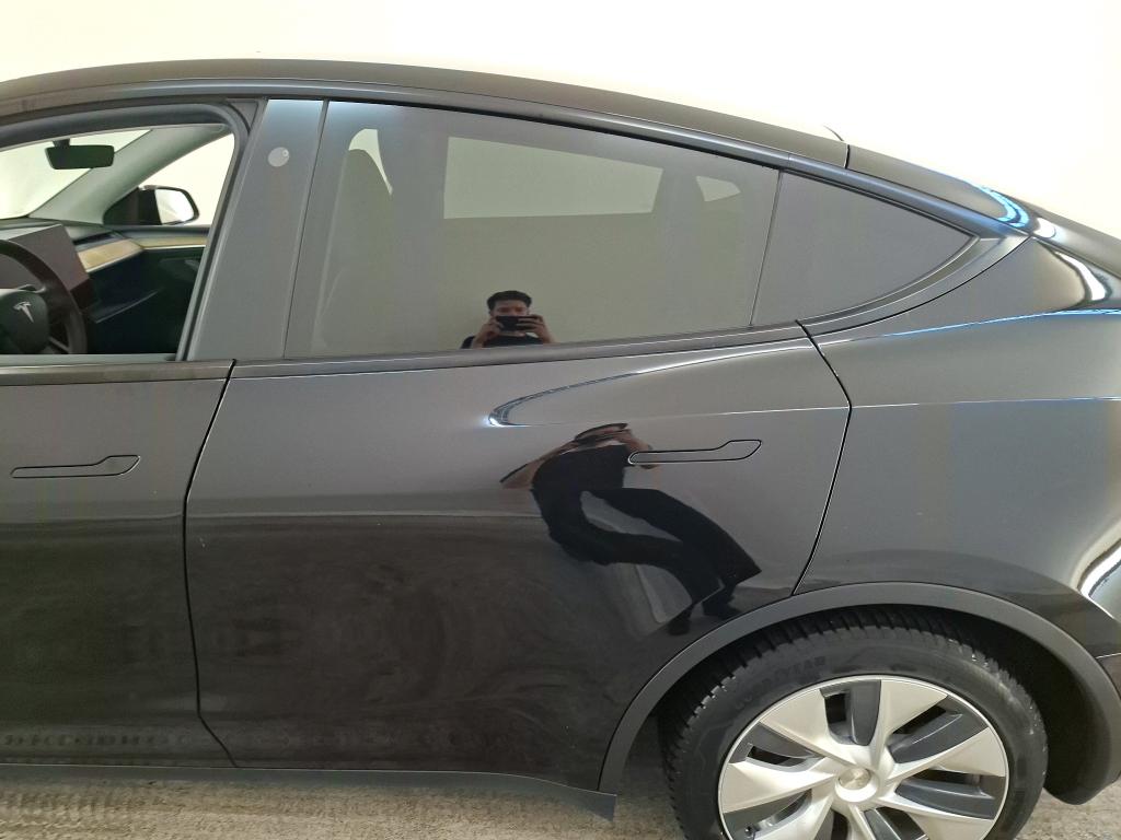 Photo 12 of Tesla Model Y