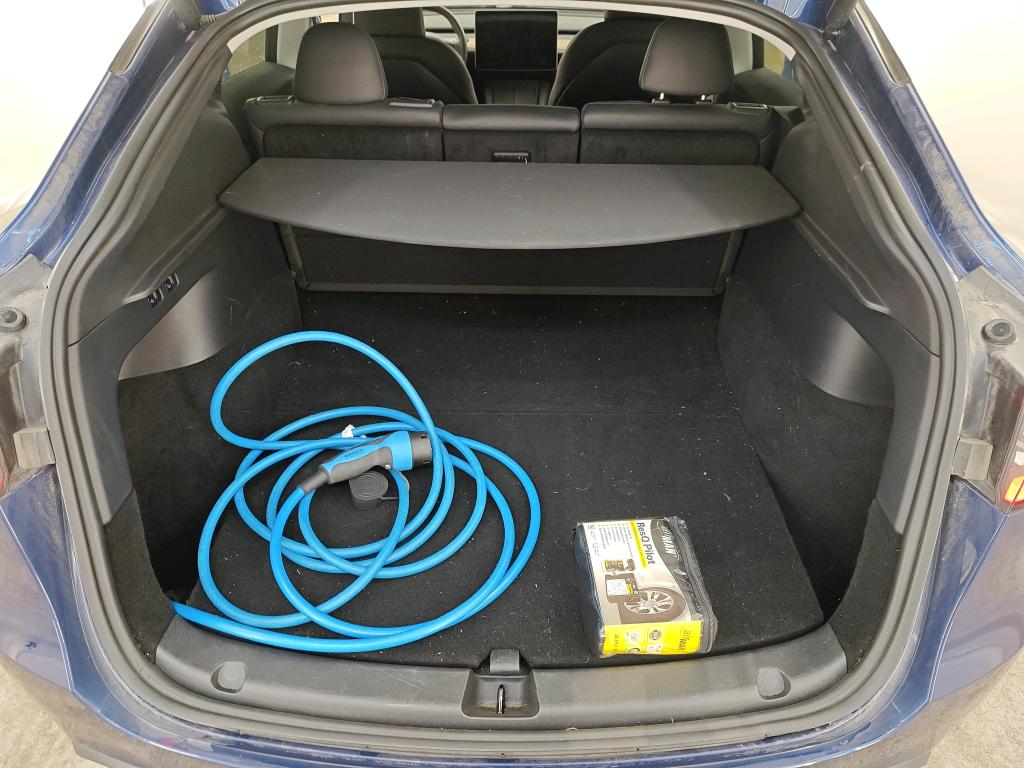 Foto 16 van Tesla Model Y