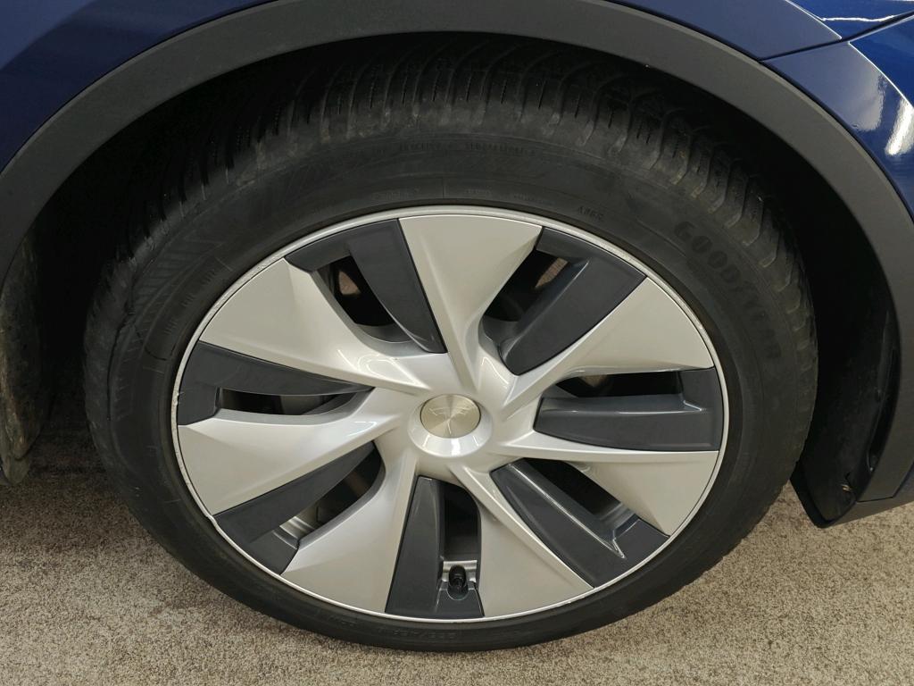 Foto 20 van Tesla Model Y