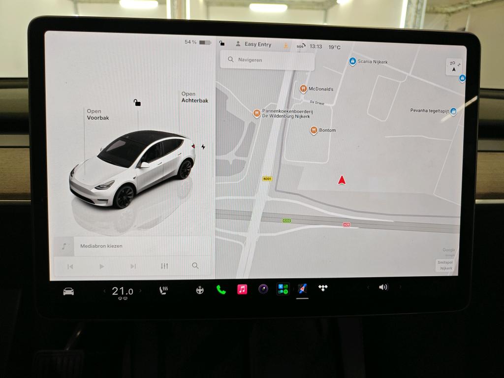 Foto 18 van Tesla Model Y