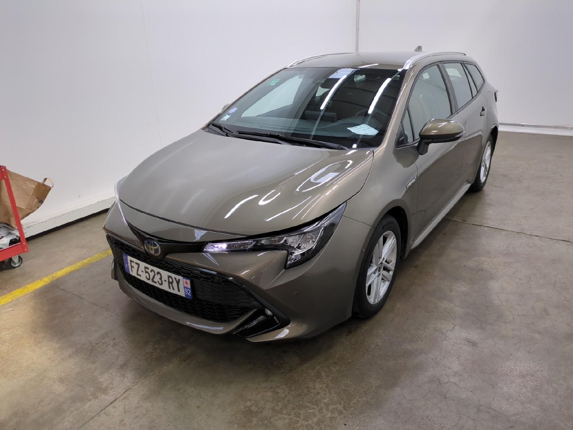 Toyota Corolla  TOYOTA Corolla Touring Sports / 2018 / 5P / Break Hybride 122h Dynamic Business Stage Acad