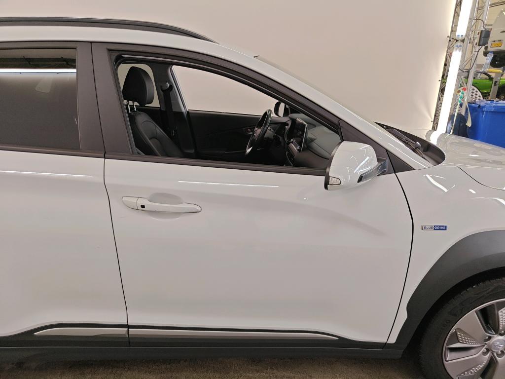 Photo 10 of Hyundai Kona
