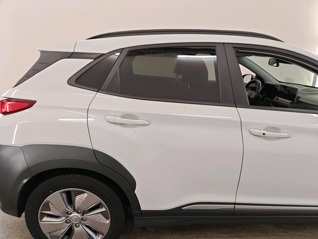 Photo 13 of Hyundai Kona