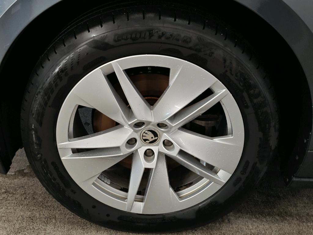Foto 21 van Skoda Enyaq