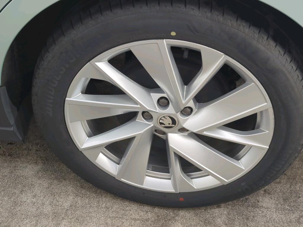 Foto 25 van Skoda Enyaq
