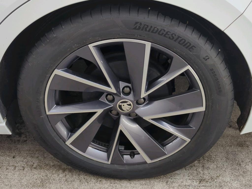 Foto 24 van Skoda Enyaq