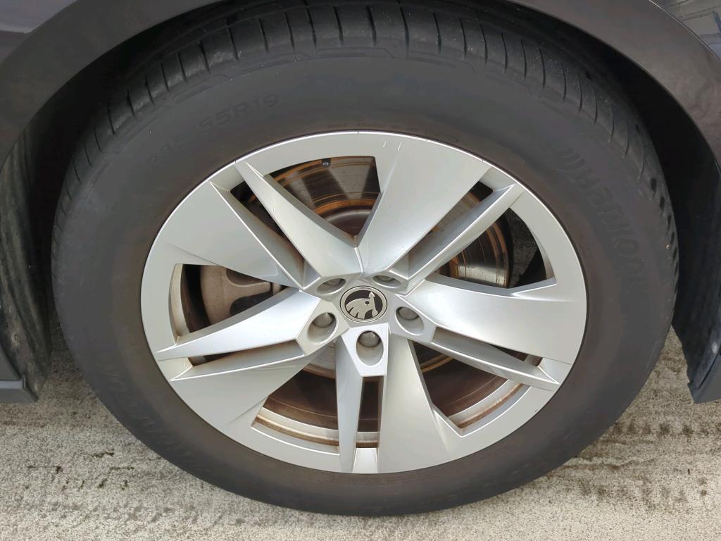 Foto 14 van Skoda Enyaq