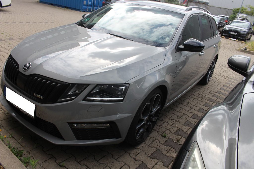 Skoda Octavia Octavia Combi RS 2.0 TDI 135KW MT6 E6
