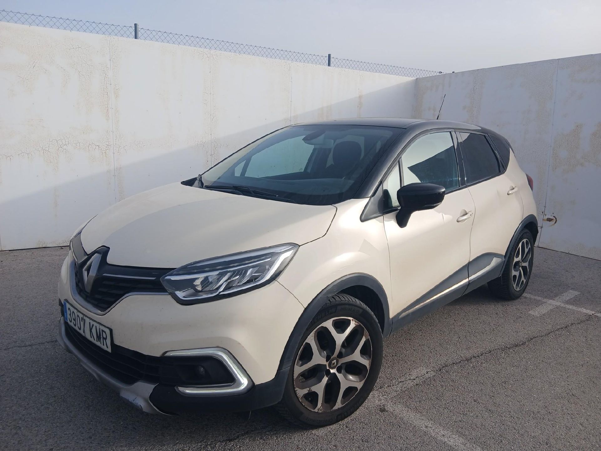 Renault Captur RENAULT Captur / 2017 / 5P / crossover Zen Energy dCi 66kW (90CV) eco2