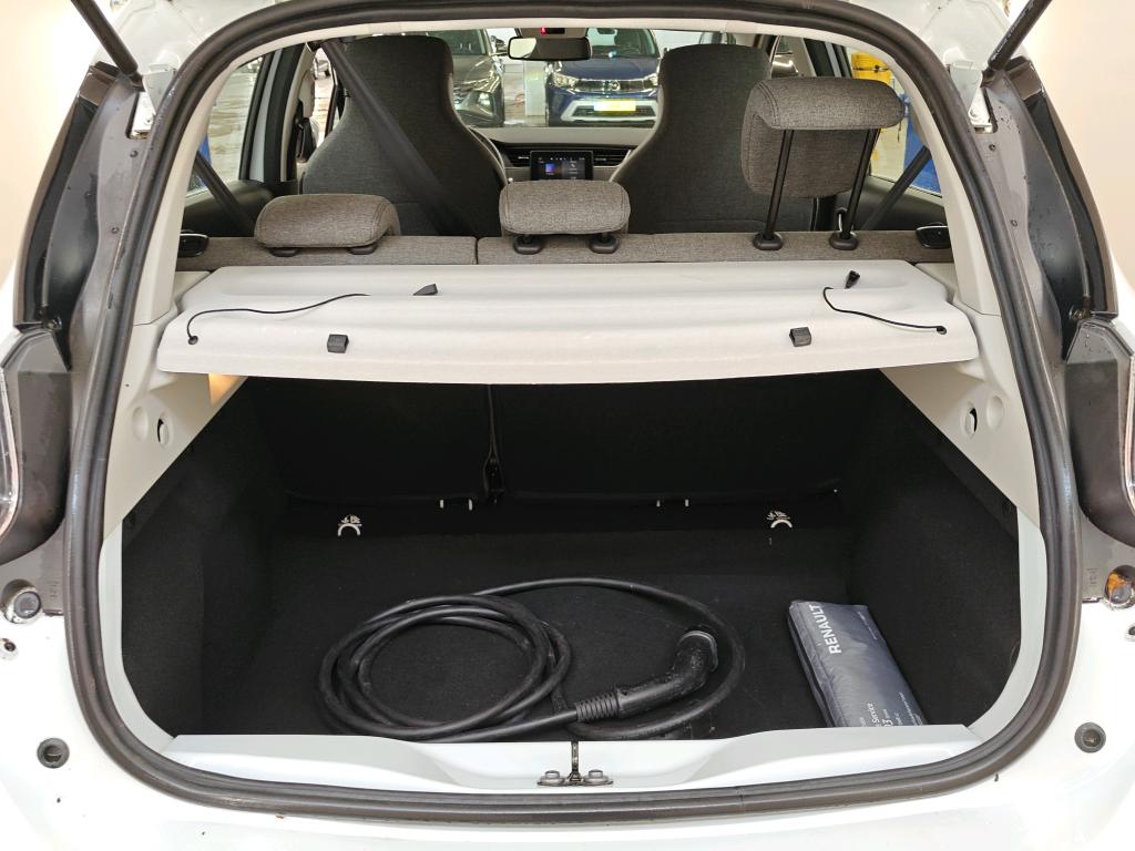 Photo 18 of Renault Zoe