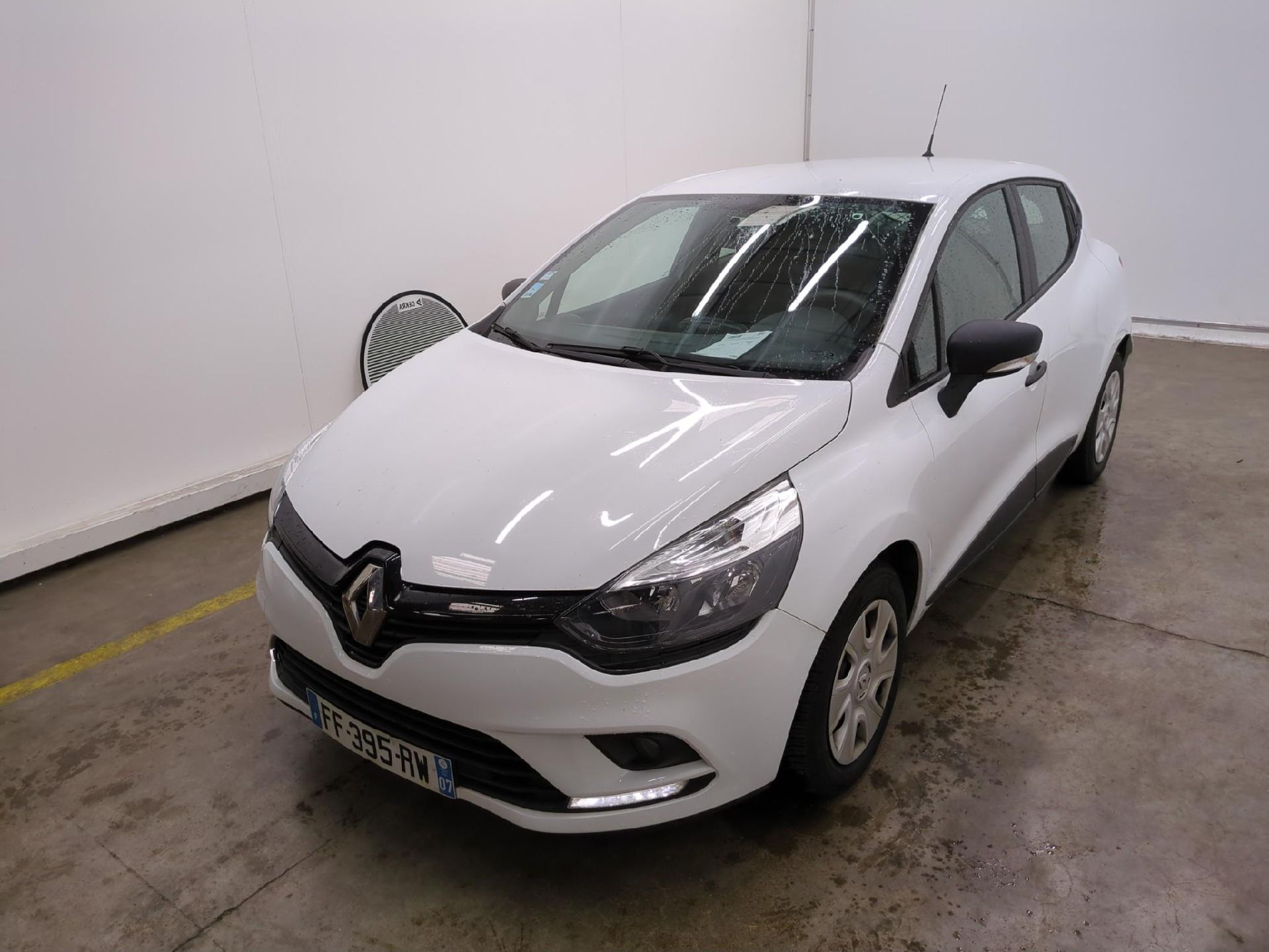 Renault Clio Clio IV Air 1.5 dCi 75CV BVM5 E6