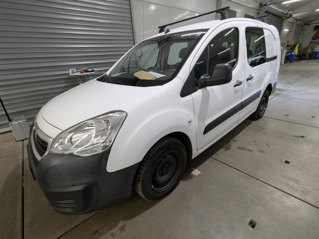 Peugeot Partner Partner Pro L2 Doppelkabine 1.6 HDi 73KW E6