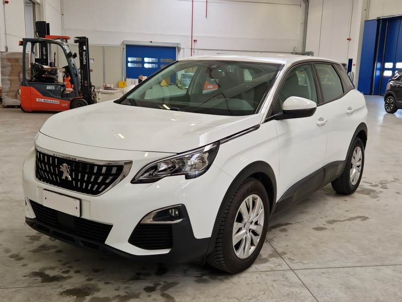 Peugeot 3008 PEUGEOT 3008 / 2016 / 5P / SUV BLUEHDI 130 SeS BUSINESS