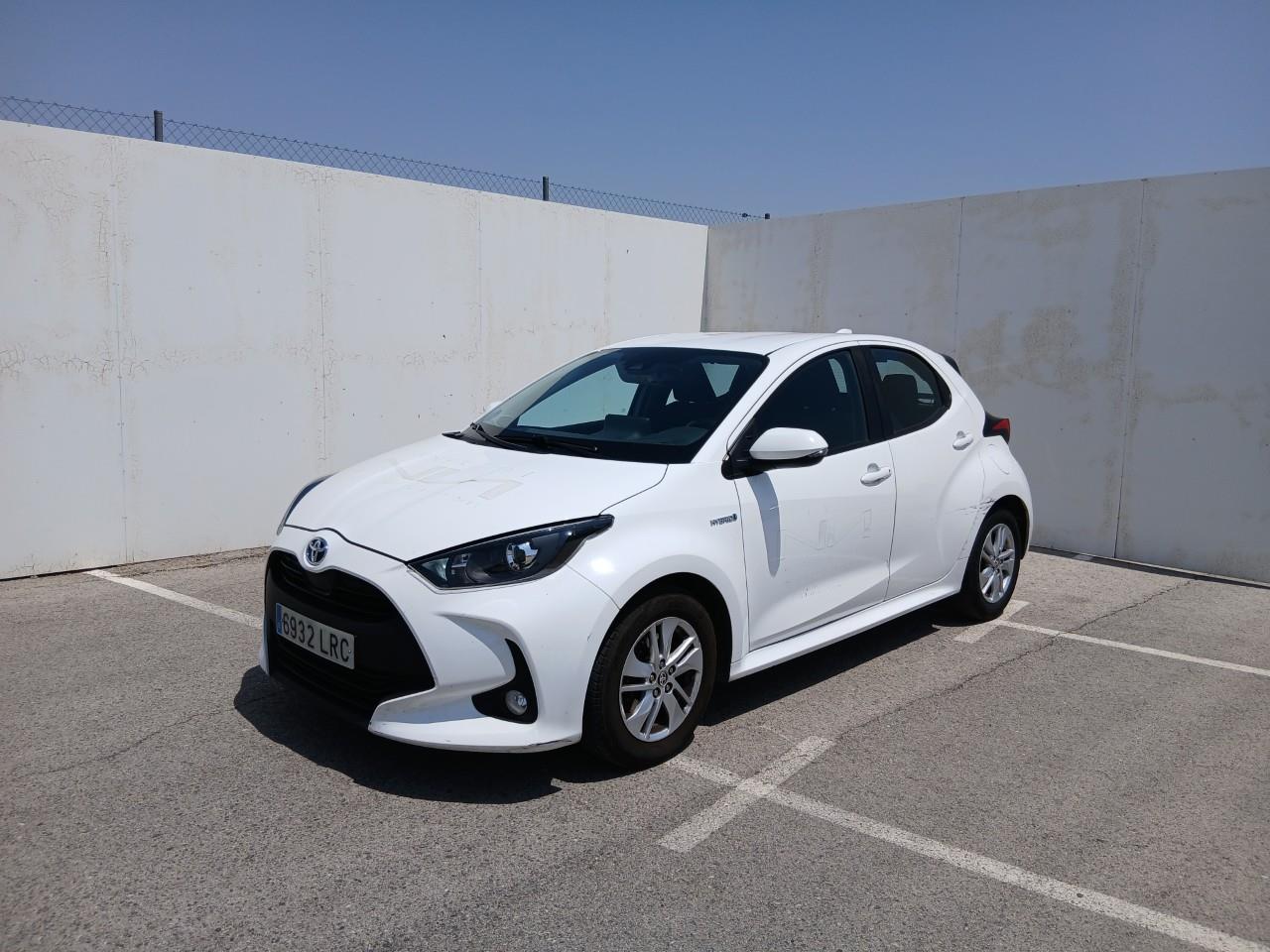 Toyota Yaris  TOYOTA Yaris / 2020 / 5P / berlina con portón 1.5 120H Active Tech
