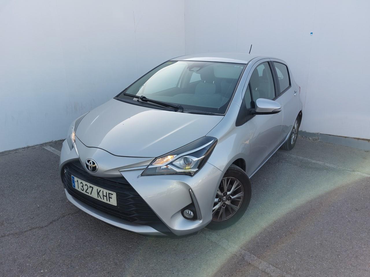 Toyota Yaris  TOYOTA YARIS 5p 3G berlina con portón 1.5 110 Active