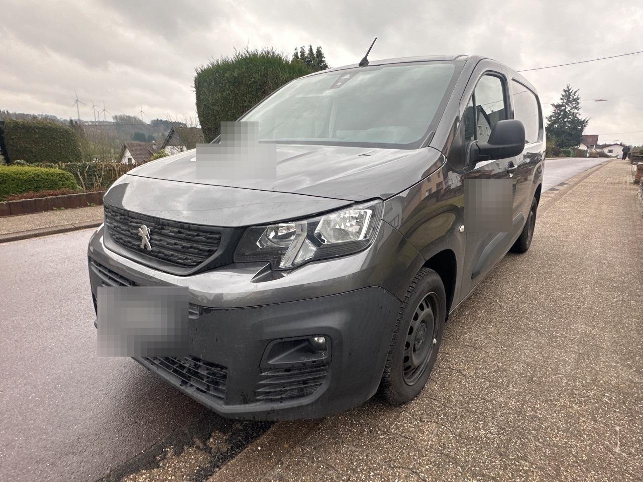 Peugeot Partner PEUGEOT Partner 1.5 BlueHDi 130 L2 EHZ S&S Premium 4d 96kW