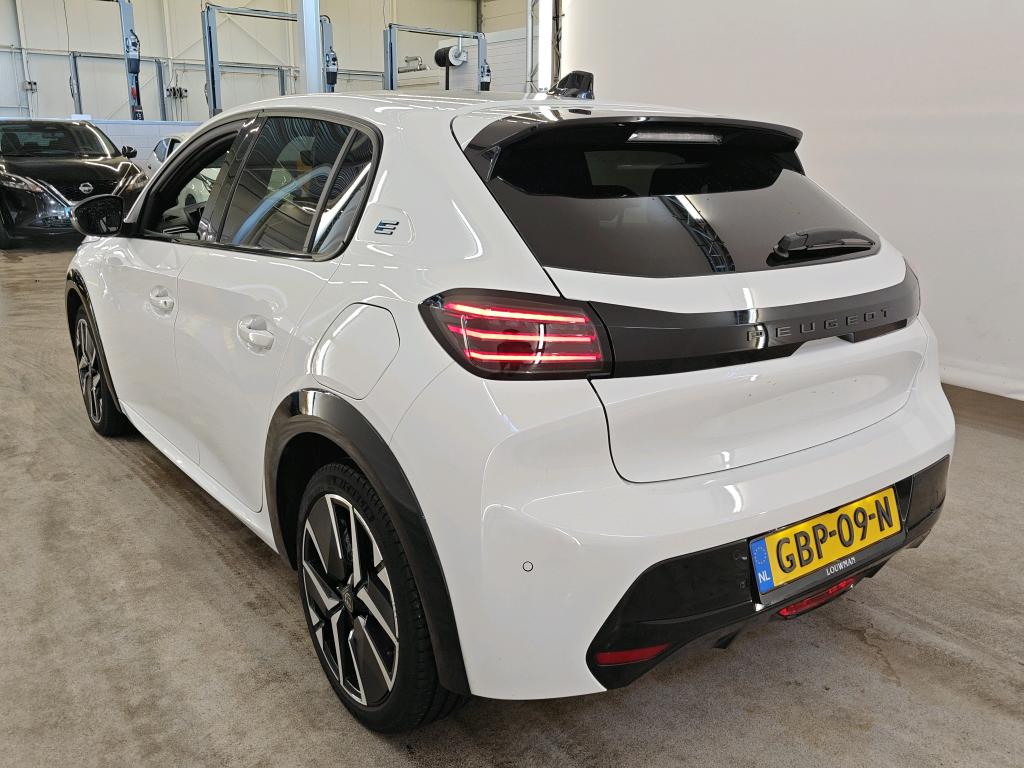 Foto 9 van Peugeot E-208