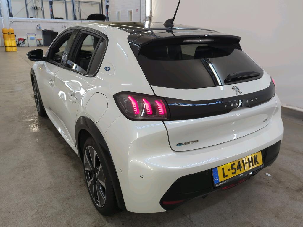 Foto 7 van Peugeot E-208