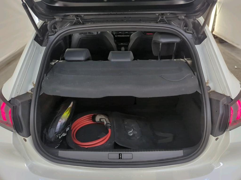 Foto 9 van Peugeot E-208