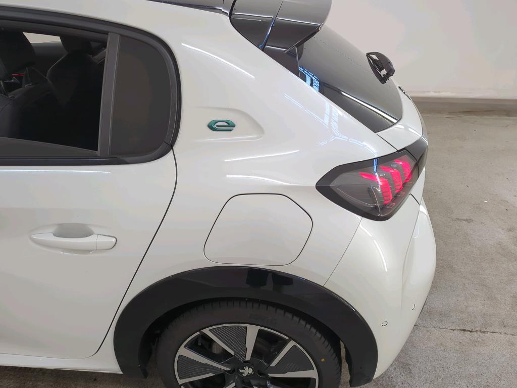 Foto 20 van Peugeot E-208