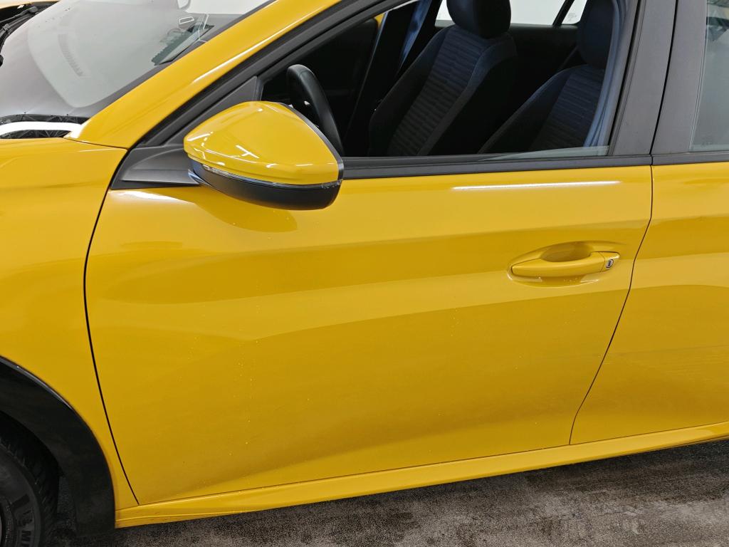 Foto 12 van Peugeot E-208