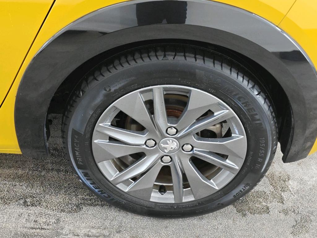 Foto 16 van Peugeot E-208