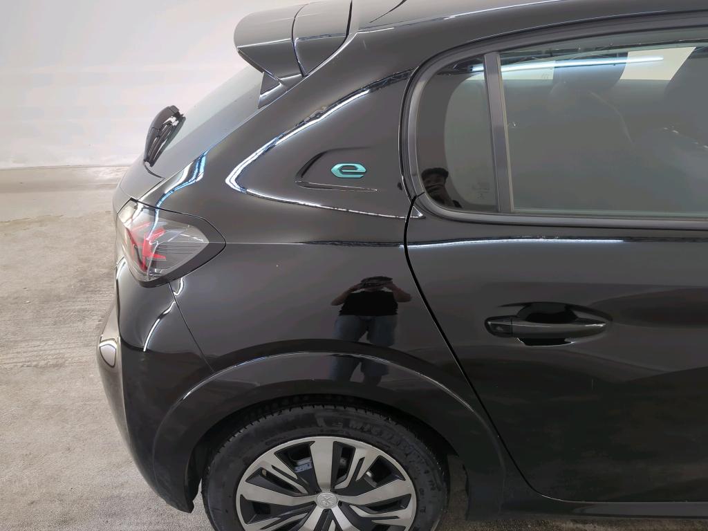 Foto 20 van Peugeot E-208