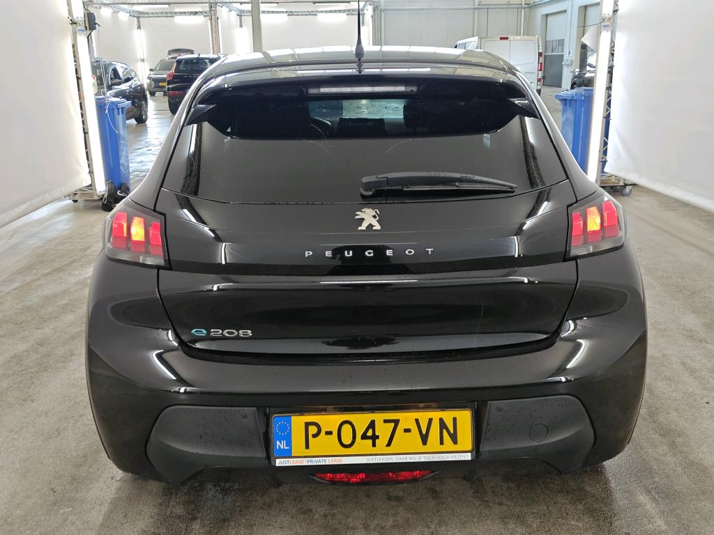 Foto 10 van Peugeot E-208