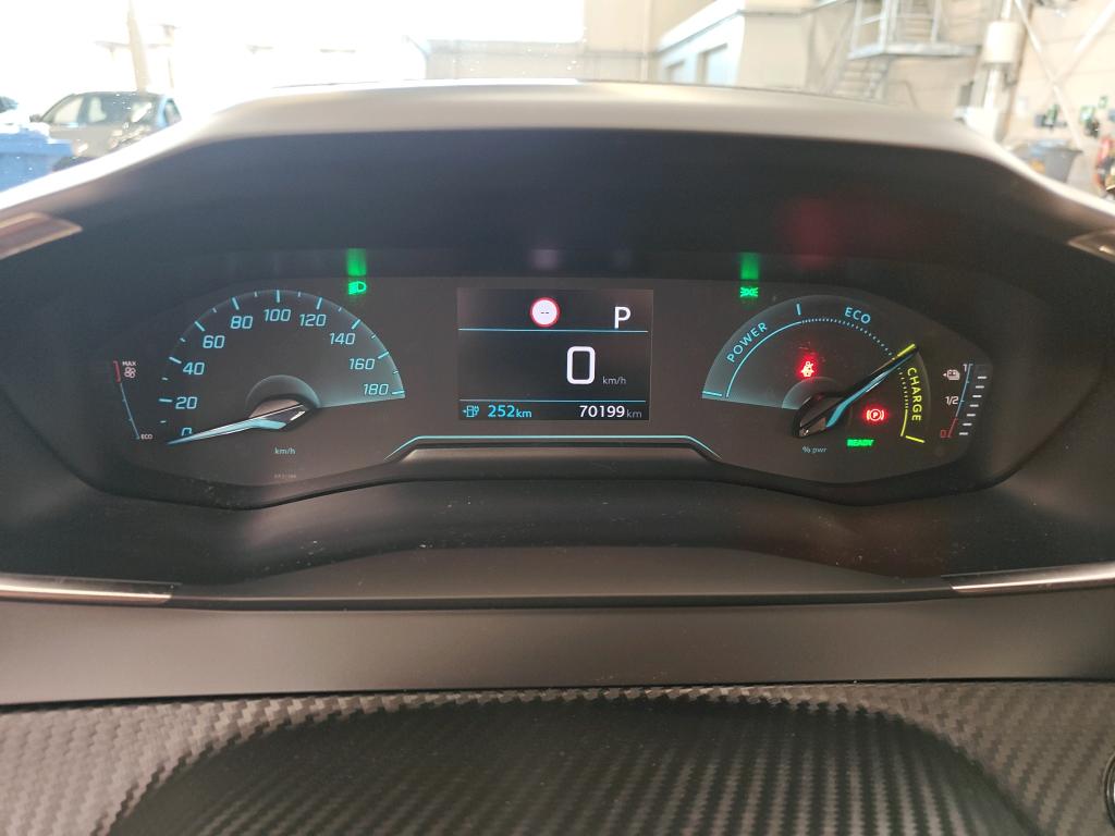 Foto 7 van Peugeot E-208